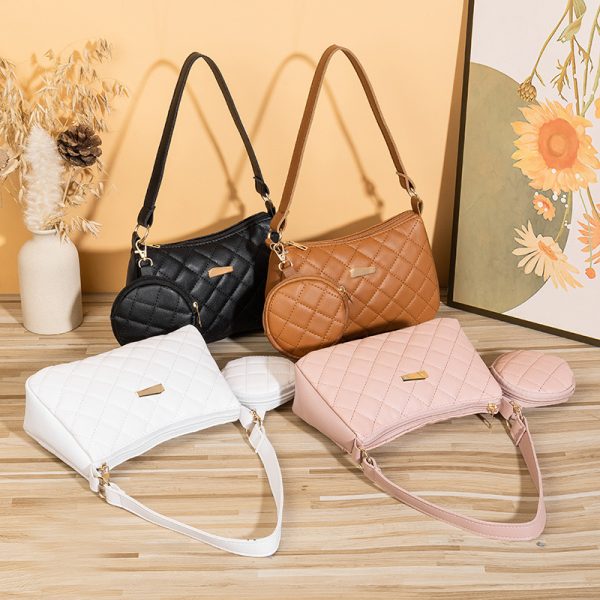BAG AUGT02